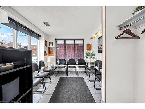 866 Main Street E, Hamilton, ON 