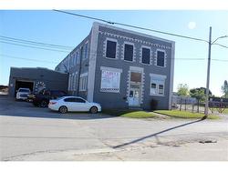 720 Cabell Street  London, ON N5Z 1P7