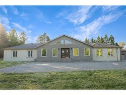 8 Ridgewood Drive  Richmond Hill, ON L4E 3M1