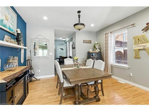 487 Catharine Street N, Hamilton, ON - Indoor Photo Showing Dining Room
