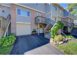 71-30 Green Valley Drive  Kitchener, ON N2P 1G8