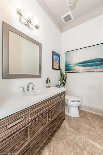 1081 Beach Boulevard, Hamilton, ON - Indoor Photo Showing Bathroom