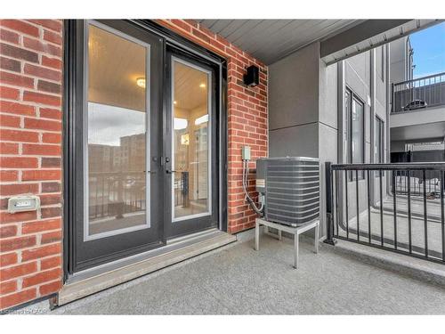 53-99 Roger Street, Waterloo, ON - Outdoor With Balcony With Exterior