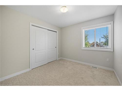 88 Wood Street E, Hamilton, ON - Indoor Photo Showing Other Room