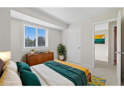 88 Wood Street E, Hamilton, ON - Indoor Photo Showing Bedroom