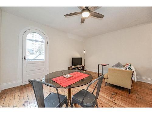 17 Hilda Place, Kitchener, ON - Indoor