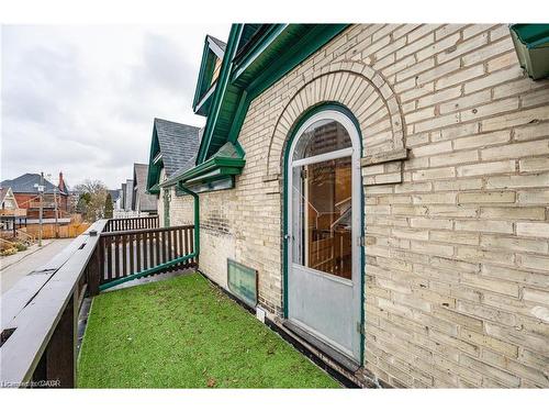 17 Hilda Place, Kitchener, ON - Outdoor