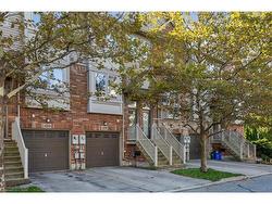 4258 Ingram Common  Burlington, ON L7L 0C4