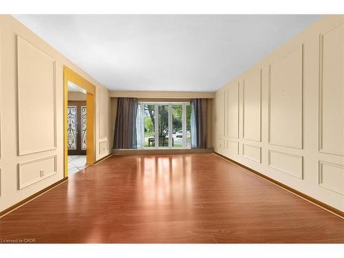 67 Elmhurst Drive, Hamilton, ON - Indoor Photo Showing Other Room