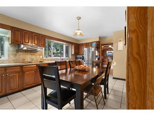 67 Elmhurst Drive, Hamilton, ON - Indoor Photo Showing Dining Room