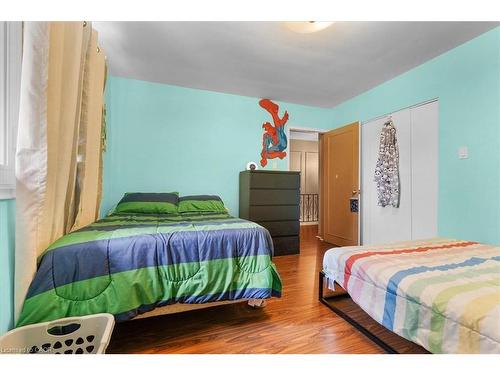 67 Elmhurst Drive, Hamilton, ON - Indoor Photo Showing Bedroom