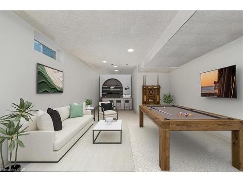 67 Elmhurst Drive, Hamilton, ON - Indoor Photo Showing Other Room