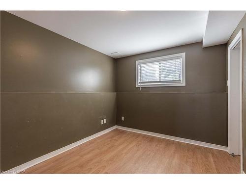 138 Carlton Street, St. Catharines, ON - Indoor Photo Showing Other Room