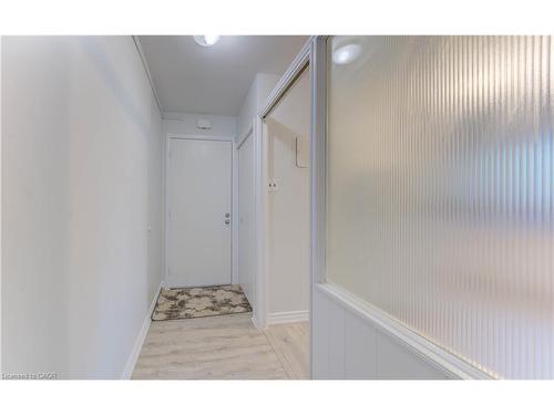 50 Gordon Avenue, Kitchener, ON - Indoor Photo Showing Other Room
