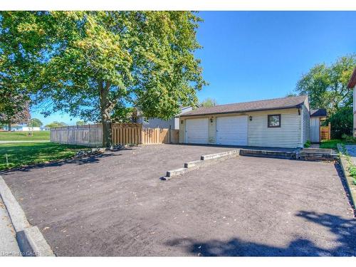 69 Bismark Drive, Cambridge, ON - Outdoor