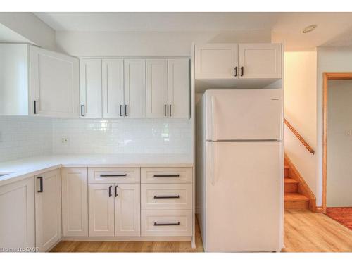 69 Bismark Drive, Cambridge, ON - Indoor Photo Showing Kitchen