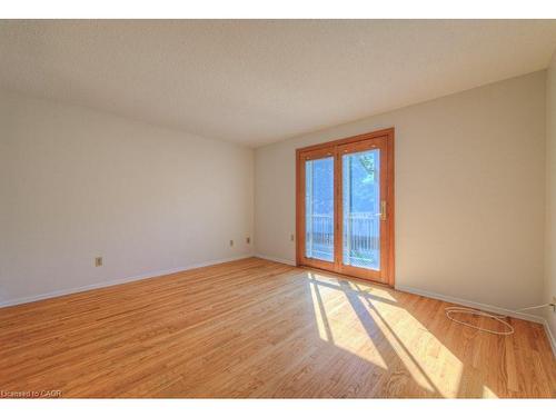 69 Bismark Drive, Cambridge, ON - Indoor Photo Showing Other Room