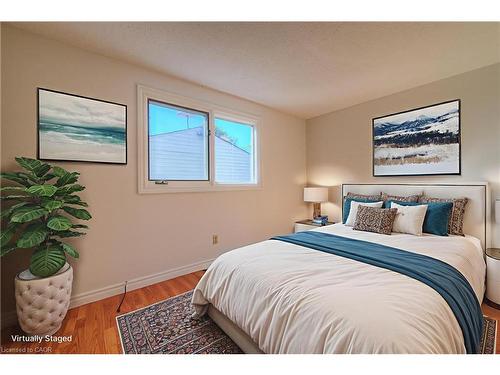 69 Bismark Drive, Cambridge, ON - Indoor Photo Showing Bedroom