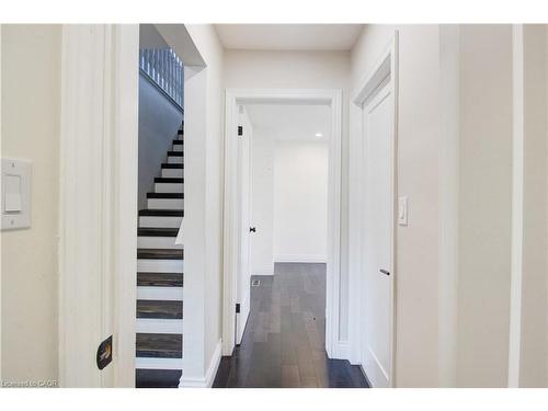 109 Terrace Drive, Hamilton, ON - Indoor Photo Showing Other Room