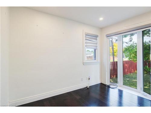 109 Terrace Drive, Hamilton, ON - Indoor Photo Showing Other Room