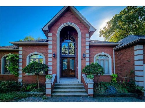 499 Scenic Drive, Hamilton, ON - Outdoor With Facade