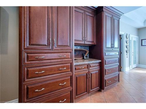 499 Scenic Drive, Hamilton, ON - Indoor