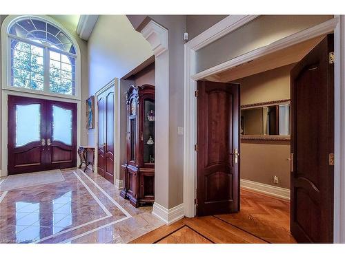 499 Scenic Drive, Hamilton, ON - Indoor Photo Showing Other Room