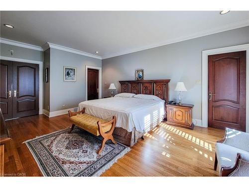 499 Scenic Drive, Hamilton, ON - Indoor Photo Showing Bedroom