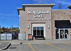 668 Erb Street W Waterloo, ON N2T 2K8