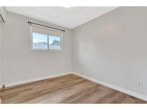 528 Havelock Drive, Waterloo, ON - Indoor Photo Showing Other Room