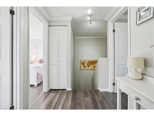 307 Highridge Avenue, Hamilton, ON - Indoor