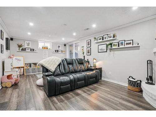 307 Highridge Avenue, Hamilton, ON - Indoor