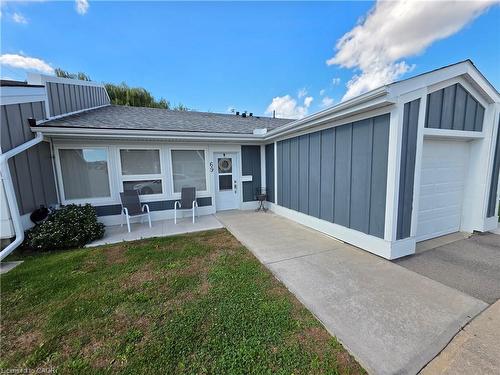 69 Gates Lane, Hamilton, ON - Outdoor