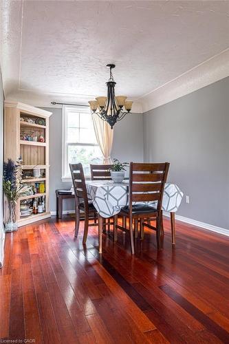 185 East 13Th Street, Hamilton, ON - Indoor Photo Showing Dining Room