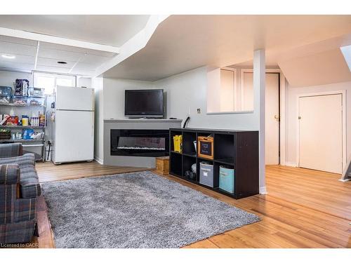 185 East 13Th Street, Hamilton, ON - Indoor Photo Showing Other Room With Fireplace