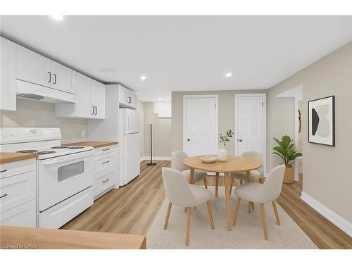 2-122 Toby Crescent, Hamilton, ON - Indoor