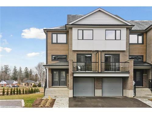 6-182 Bridge Crescent, Minto, ON - Outdoor With Balcony With Facade
