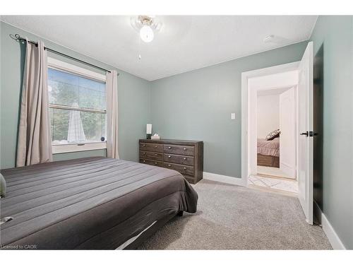 775 Regent Street, Cambridge, ON - Indoor Photo Showing Bedroom