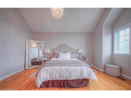 503 Hidden Creek Drive, Kitchener, ON - Indoor Photo Showing Bedroom