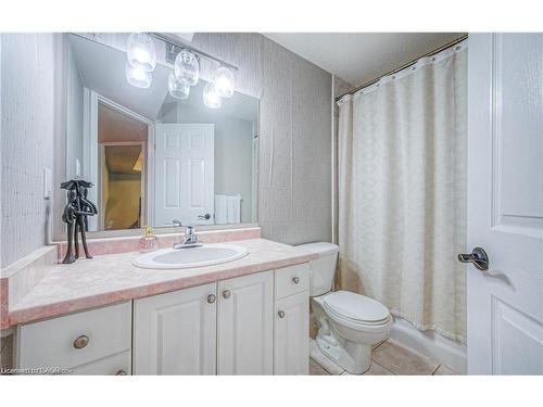 503 Hidden Creek Drive, Kitchener, ON - Indoor Photo Showing Bathroom