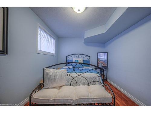 503 Hidden Creek Drive, Kitchener, ON - Indoor Photo Showing Bedroom
