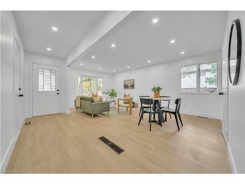 46 Bonaparte Lane, London, ON - Indoor