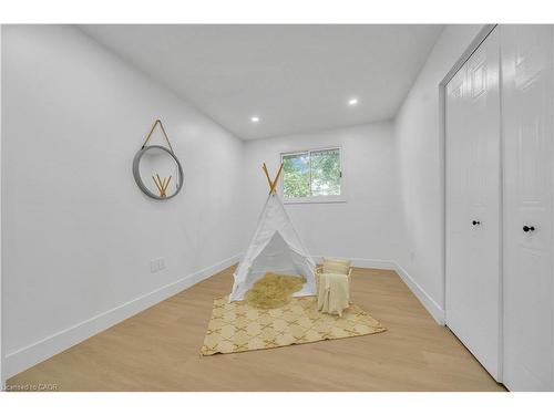 46 Bonaparte Lane, London, ON - Indoor Photo Showing Other Room