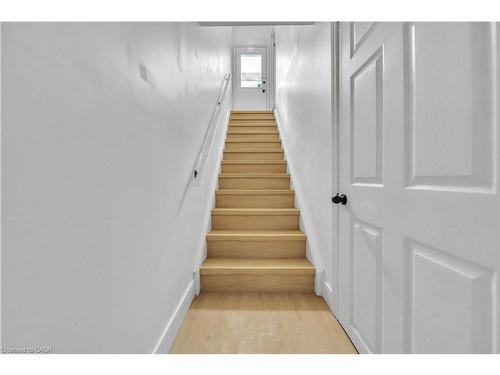 46 Bonaparte Lane, London, ON - Indoor Photo Showing Other Room