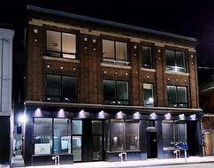 7-307 1/2 Barton Street E Hamilton, ON L8L 2X4