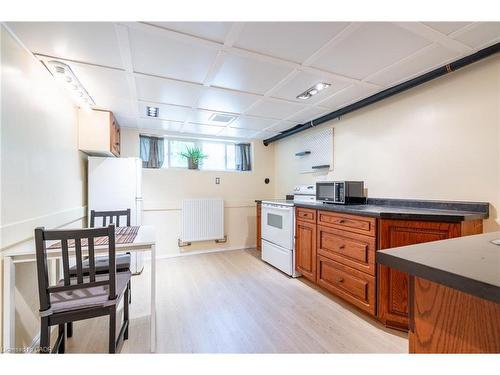 458 Elwood Road, Burlington, ON - Indoor