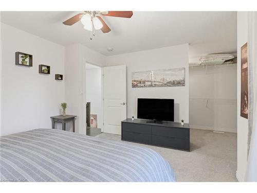 54 Sonoma Valley Crescent, Hamilton, ON - Indoor Photo Showing Bedroom