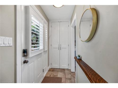 A-174 Kings Forest Drive, Hamilton, ON - Indoor Photo Showing Other Room