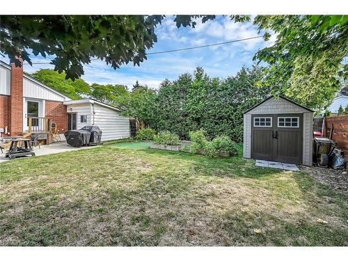 A-174 Kings Forest Drive, Hamilton, ON - Outdoor