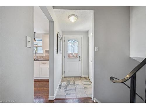 95 Macatee Place, Cambridge, ON - Indoor Photo Showing Other Room